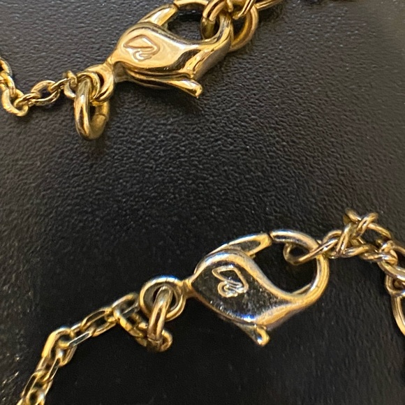 Pre-loved Swarovski necklace and bracelet set. - Picture 4 of 6